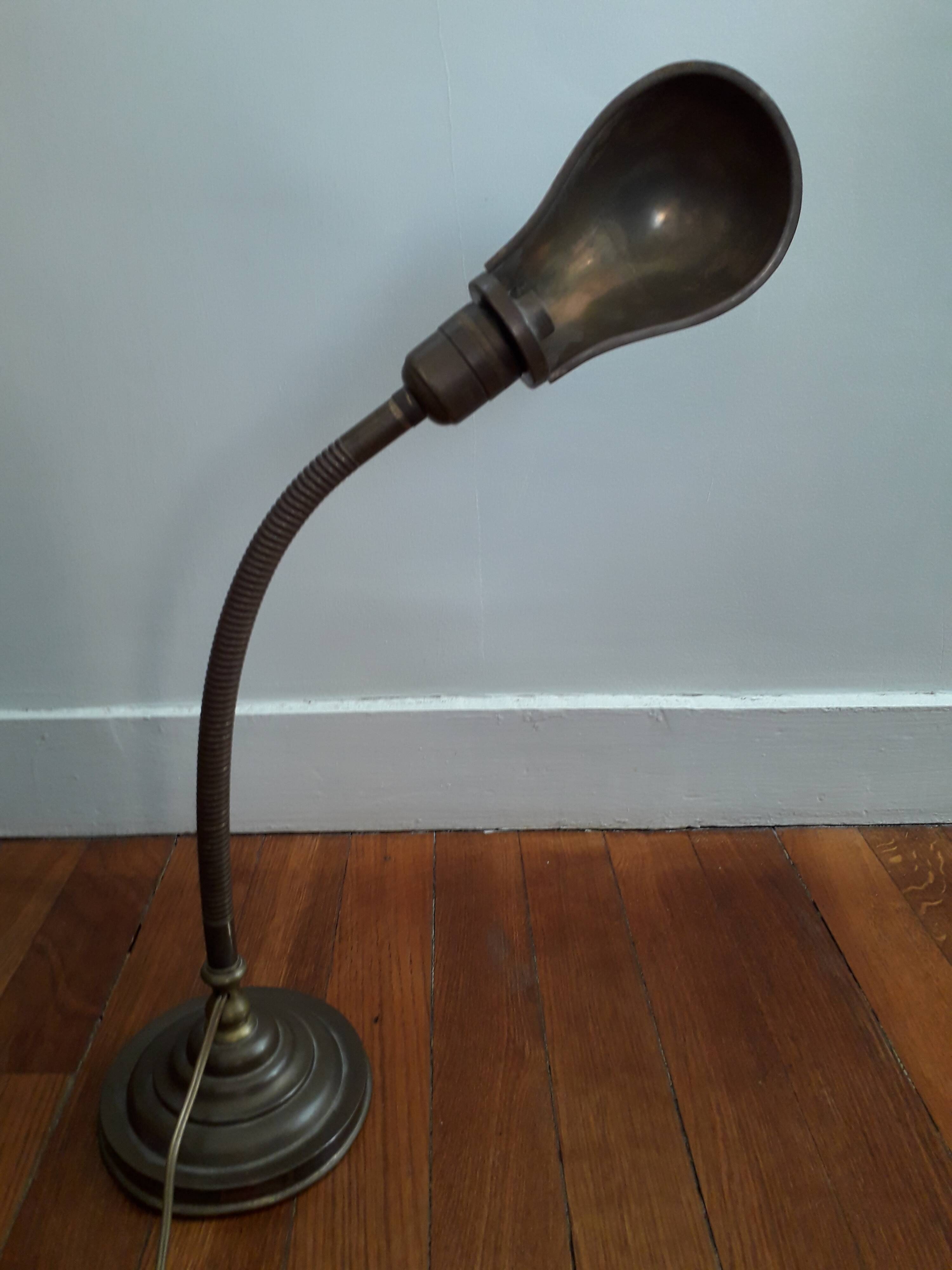 Vintage metal and articulated desk lamp
