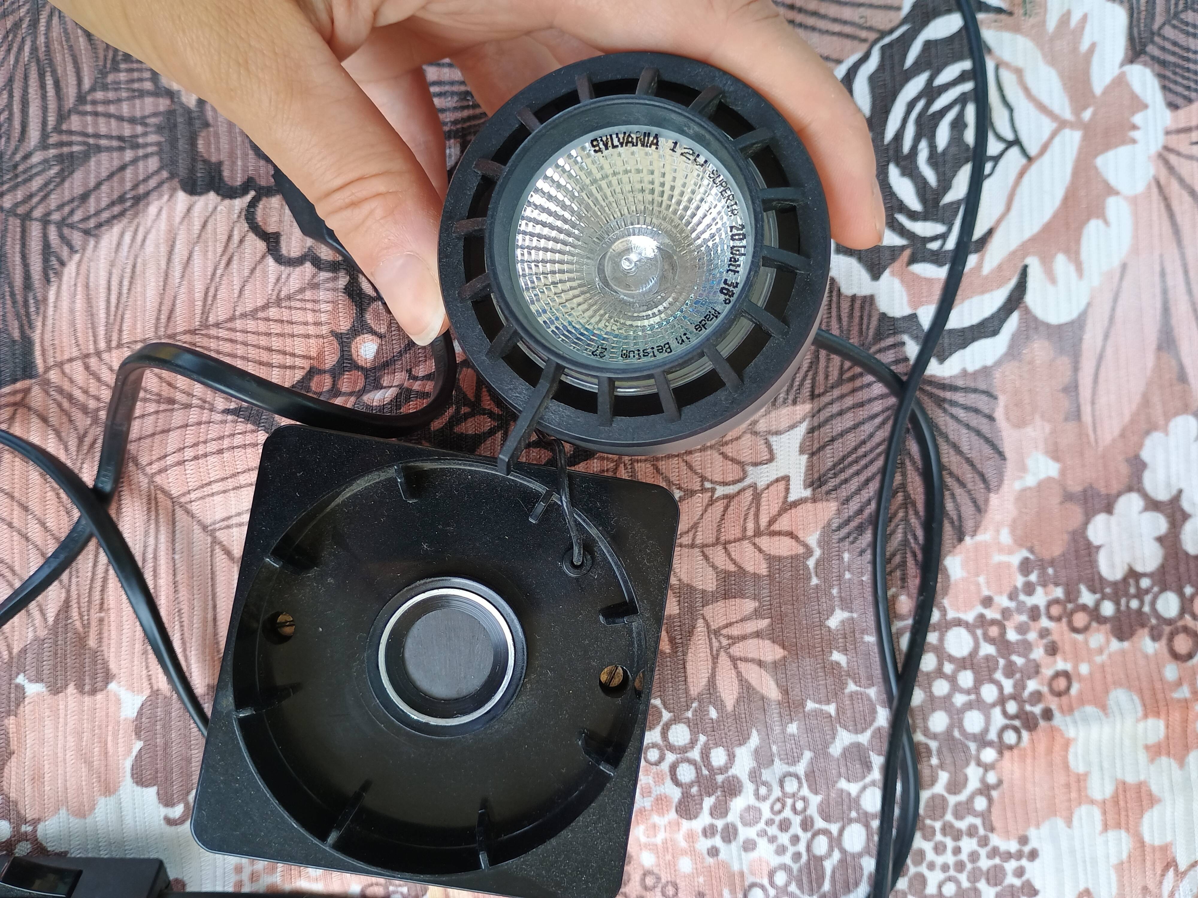 Magnetic lamp Minispot Dieter Witte 1970s