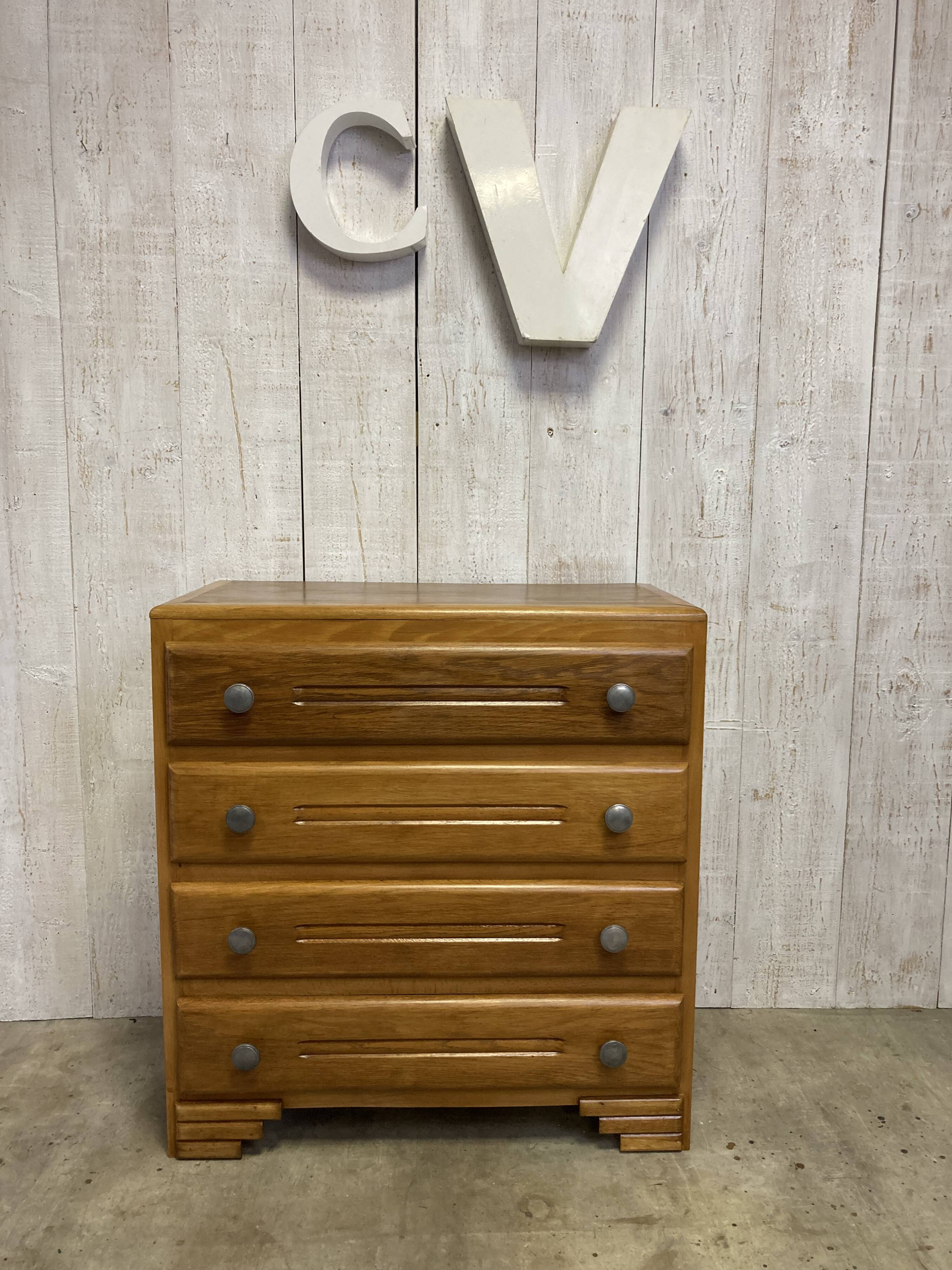 Commode vintage