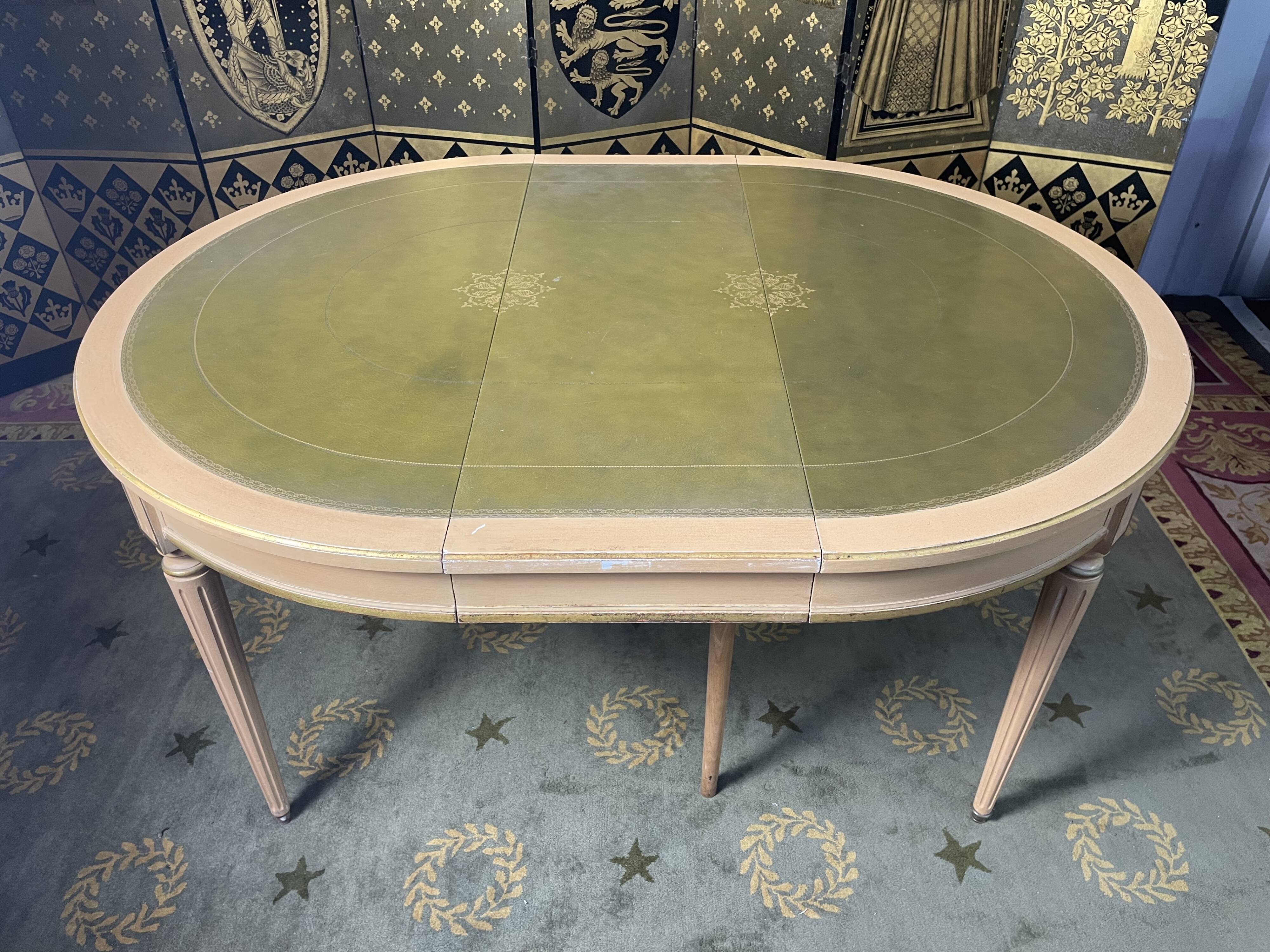 Louis XVI style round dining table