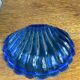 Shell-shaped butter dish in stainless steel and blue glass