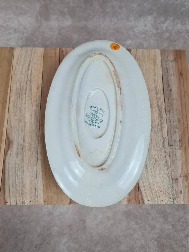 Antique sauceboat Creil & Montereau – Nancy service