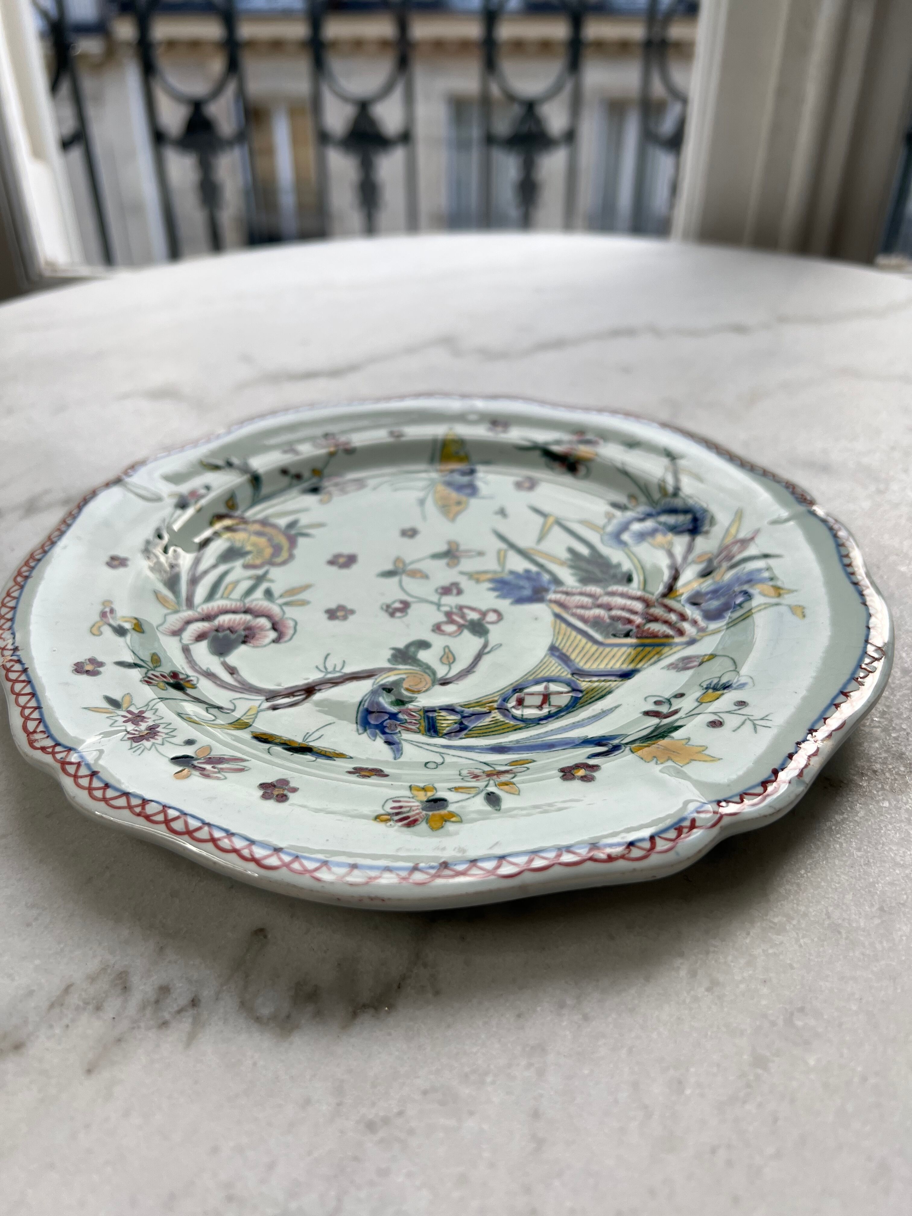Plate Gien floral decoration
