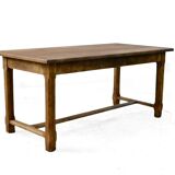 Farm table set and its 2 benches