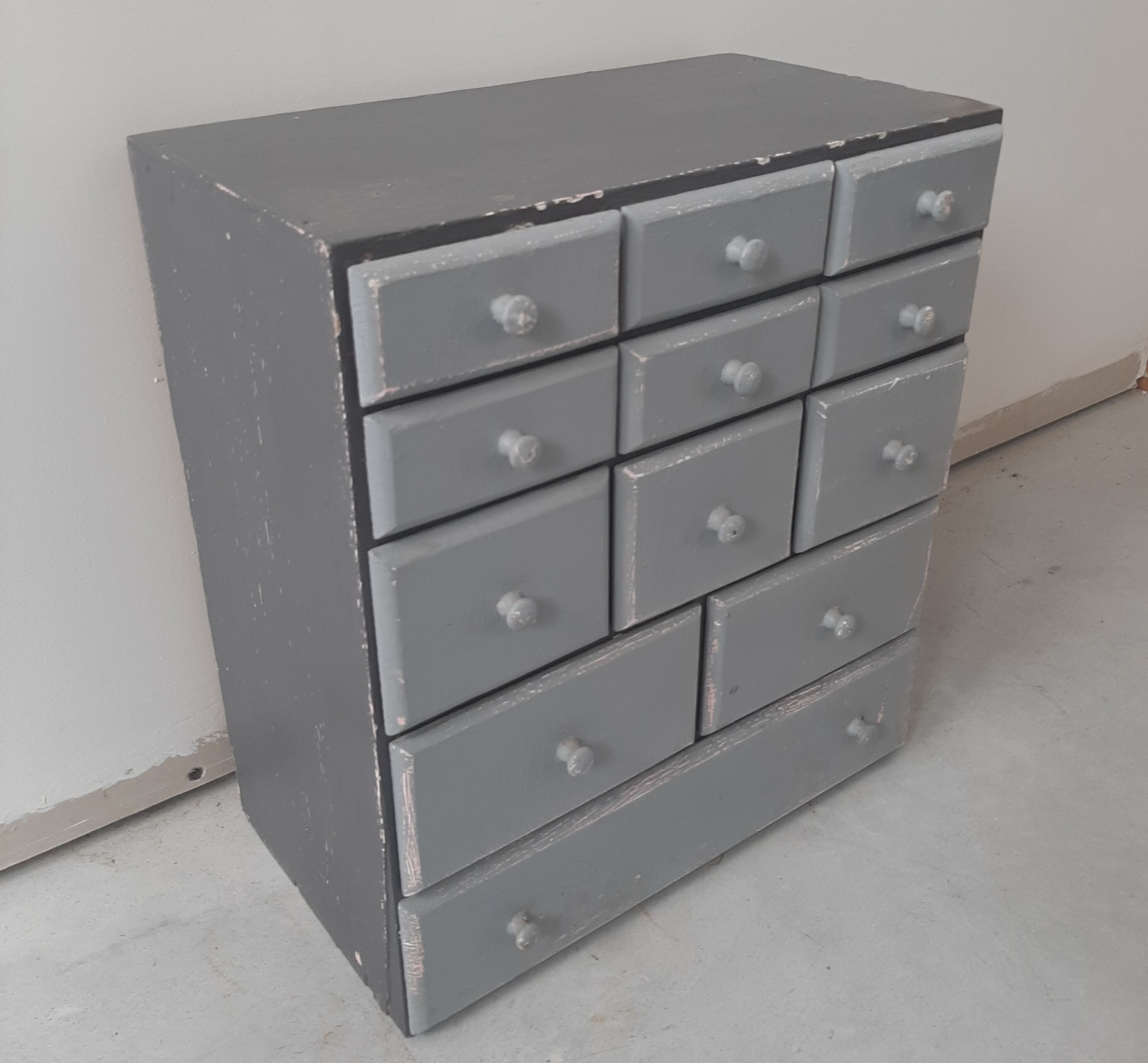Meuble métier en bois