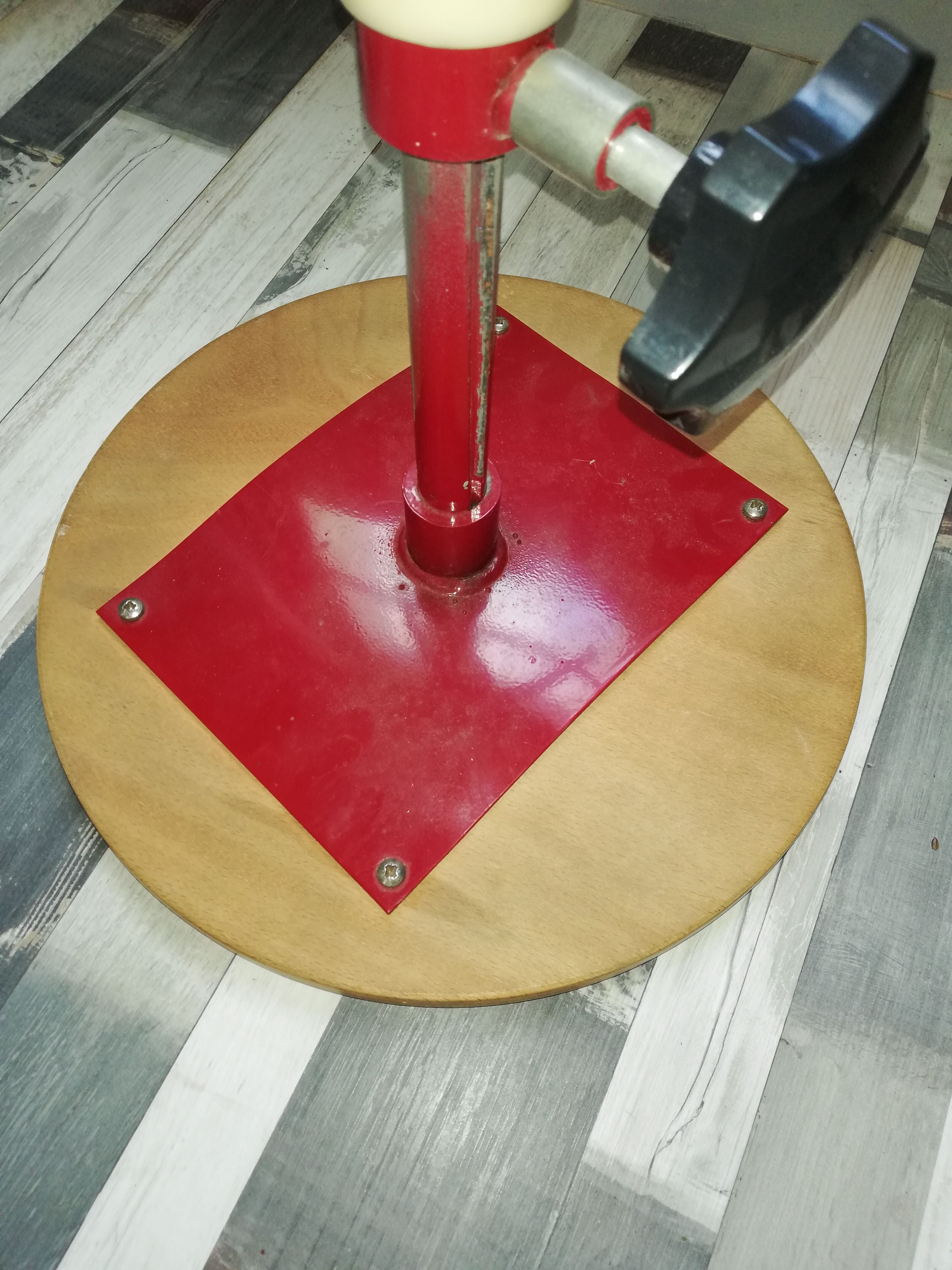 Lot of two workshop stools