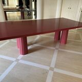 Contemporary 80s design table – Memphis style