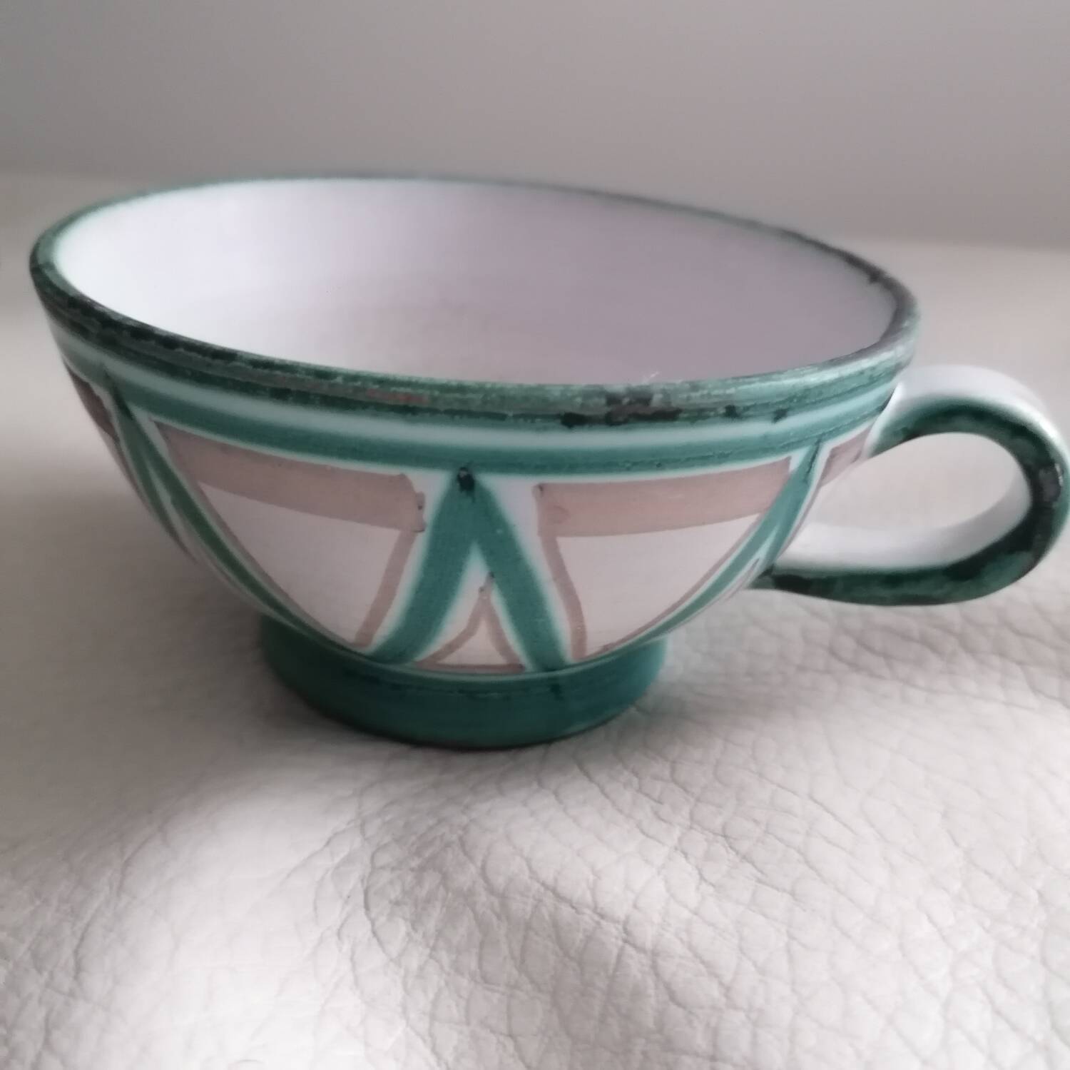 Bowl and cup signed Robert Picault Valauris