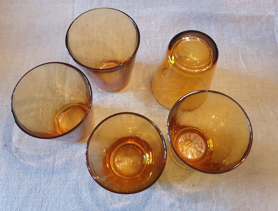 5 water glasses amber yellow