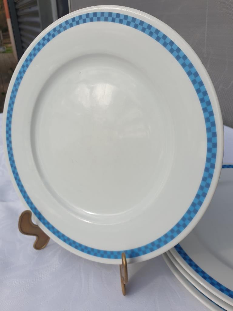 Set 12 plates checkered earthenware blue Lustucru diam25