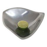 coupe vide-poche ondulée en métal
