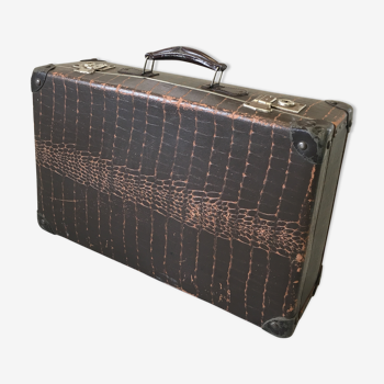 Ancienne valise de voyage