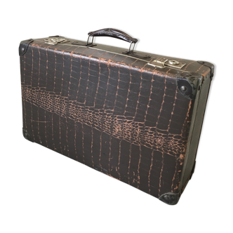 Ancienne valise de voyage