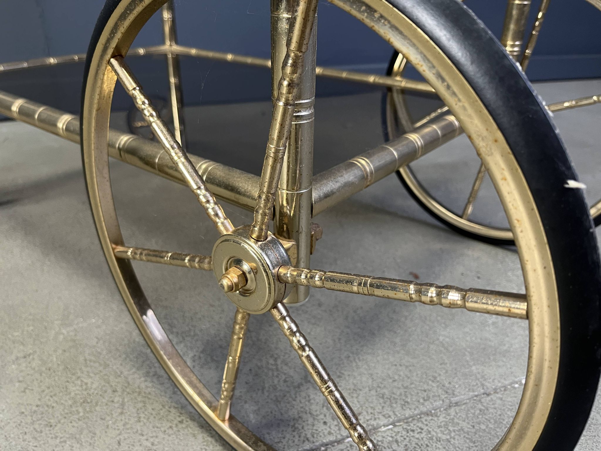 Brass faux bamboo bar cart, Orsenigo Italy, 1970s