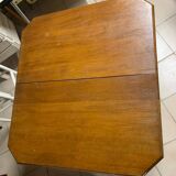 Art deco extendable table