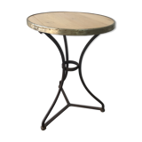 Bistro pedestal table