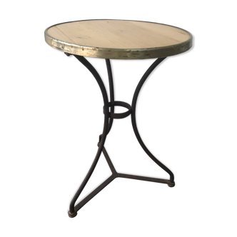 Bistro pedestal table