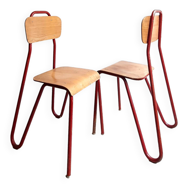 Rare paire de chaises en métal tubulaire rouge et bois Vintage 1960