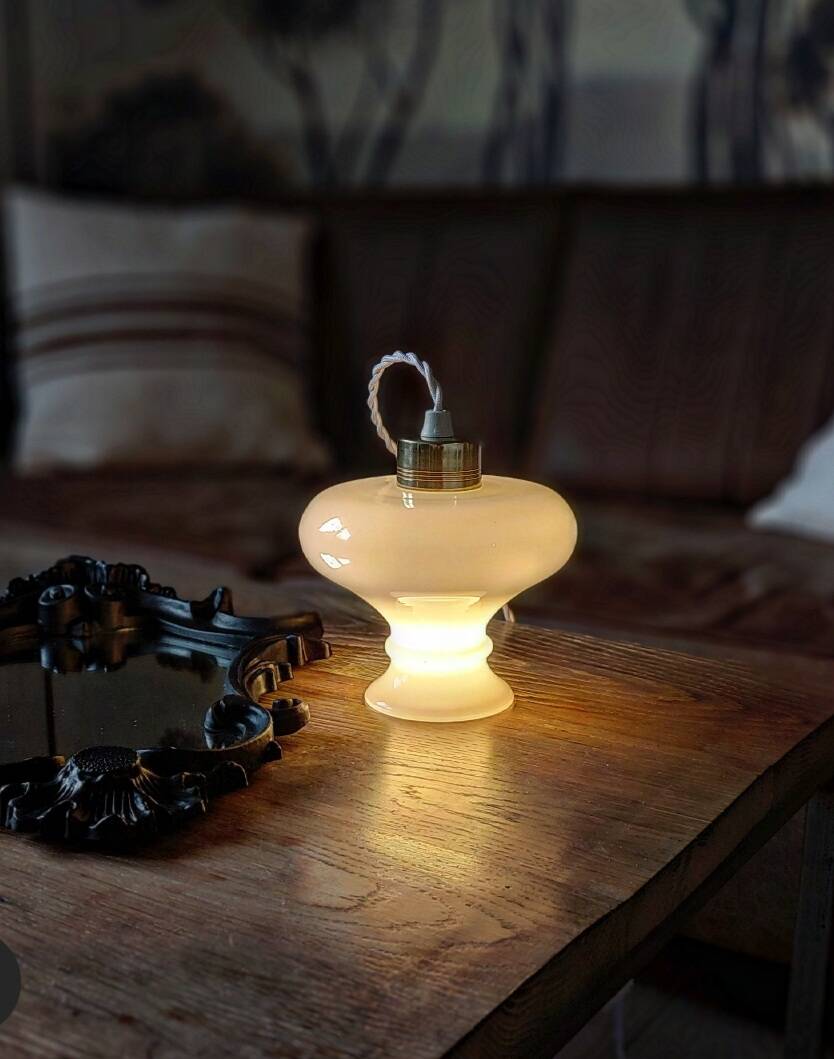Vintage opaline portable lamp
