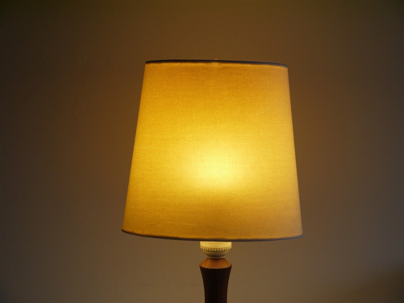 Scandinavian teak lamp 1960