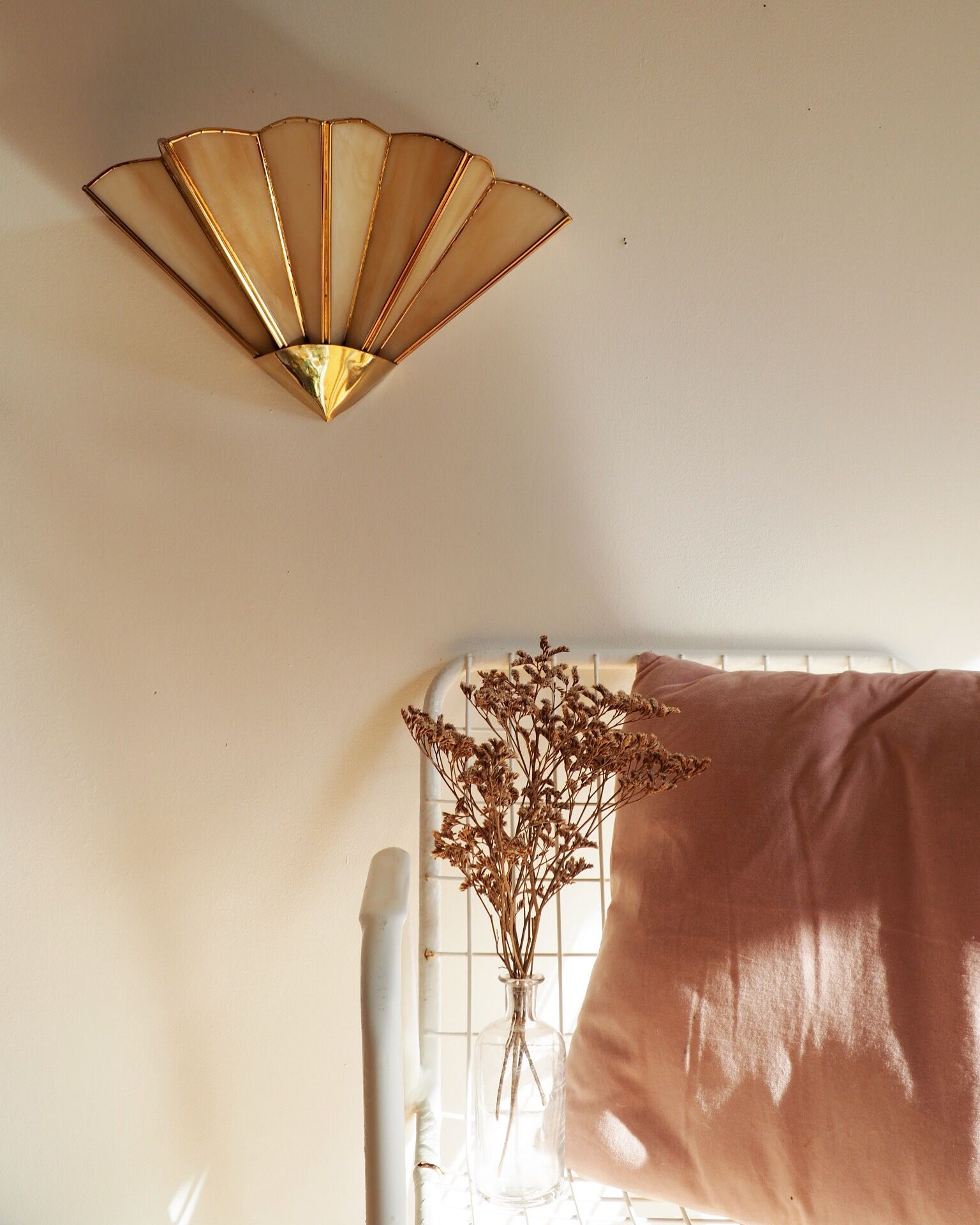 Glass paste wall sconce