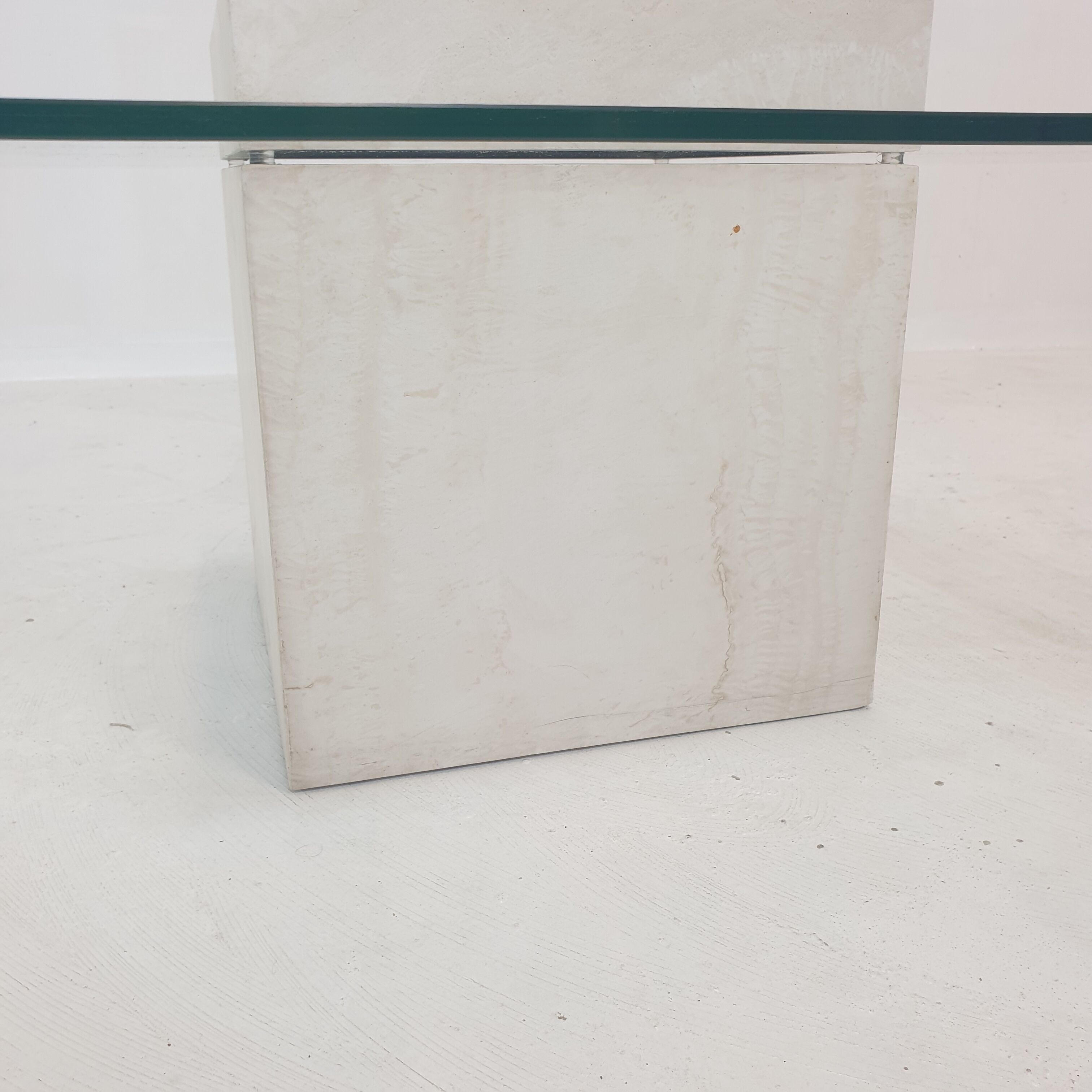 Italian travertine coffee table 1980s