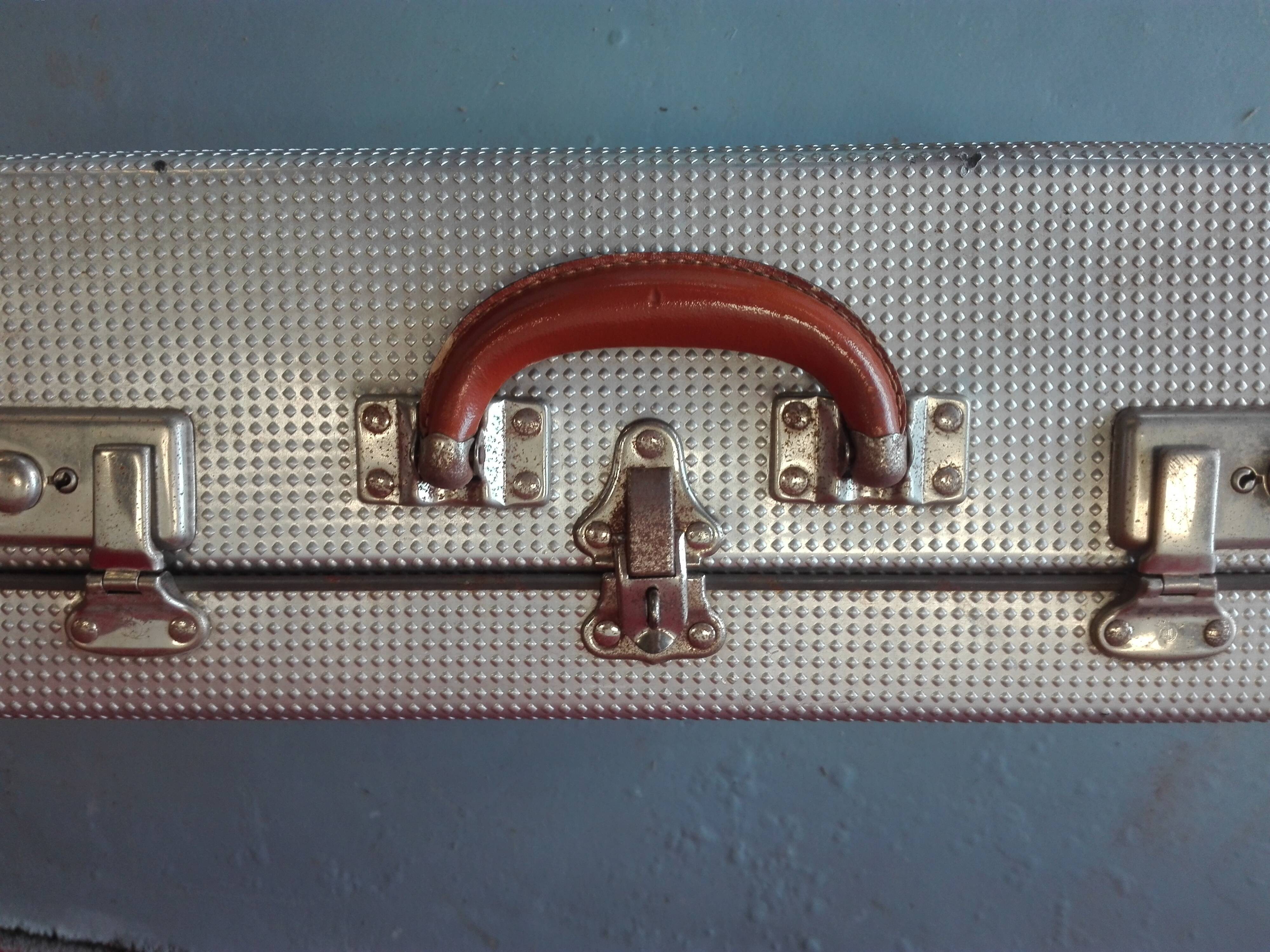 Valise aluminium vintage