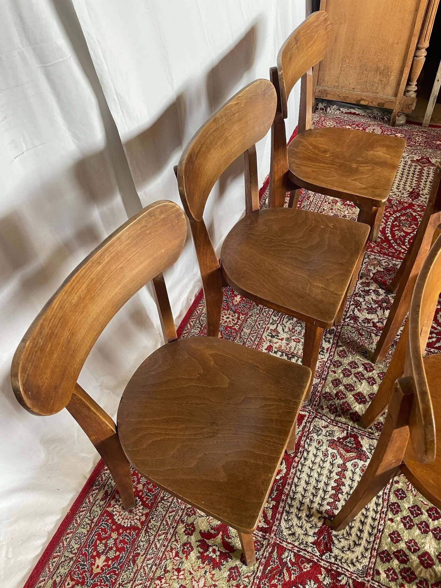 Set of 5 vintage wooden bistro chairs – Baumann style