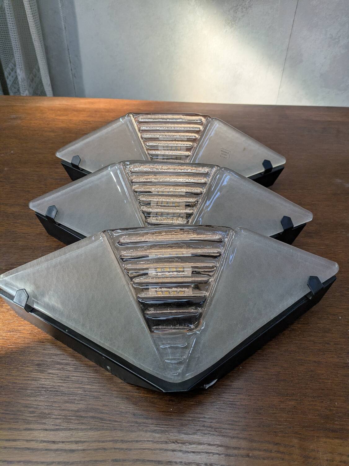 3 Murano wall lights