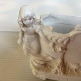 Pair old mini biscuit planters