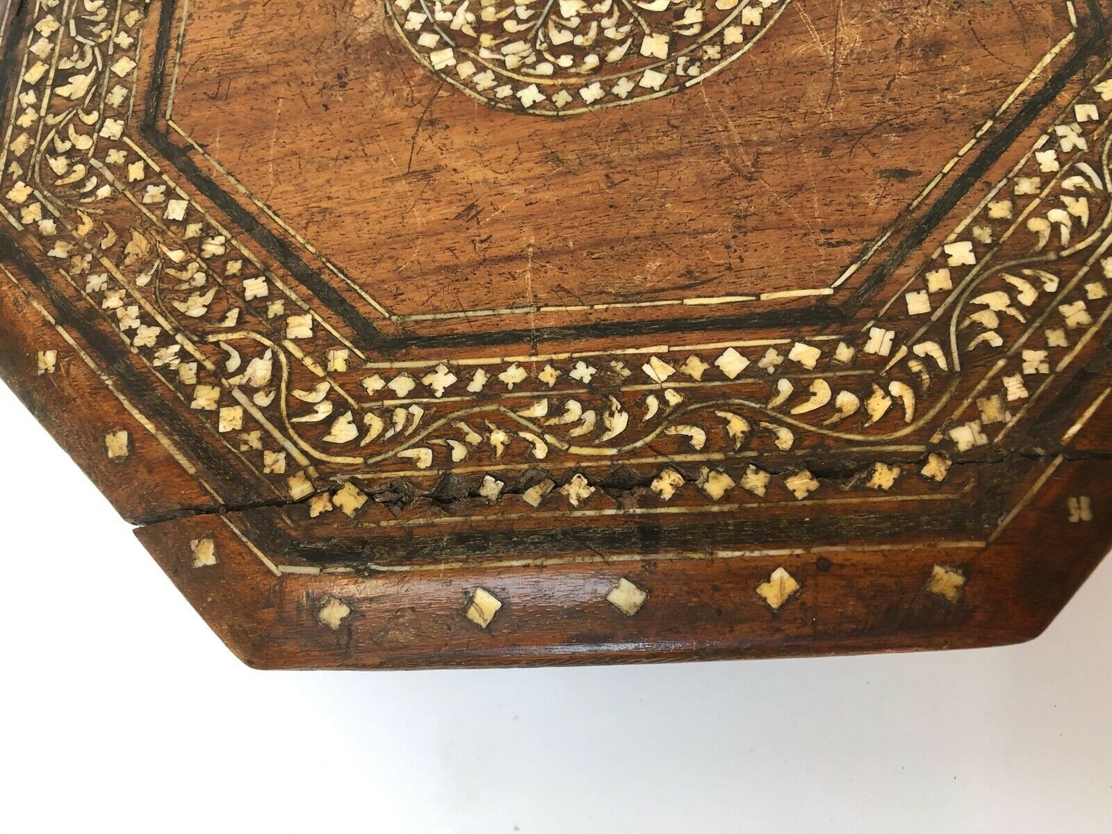 Table a the syrian travel middle east marquetry inlay 19th