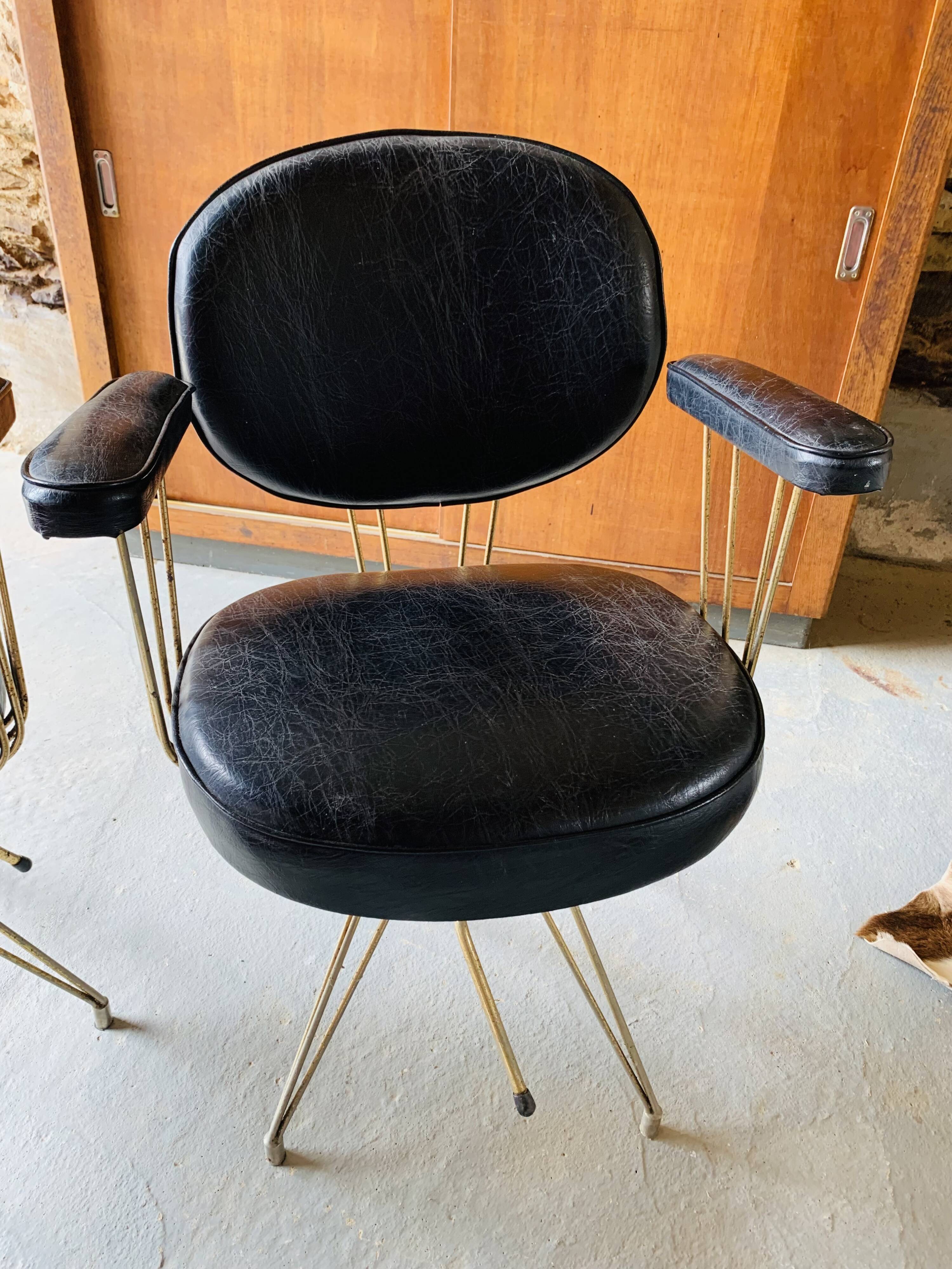 Set of 2 old hairdresser's chairs