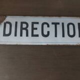 Curved enamel plate direction