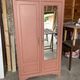 Armoire rose