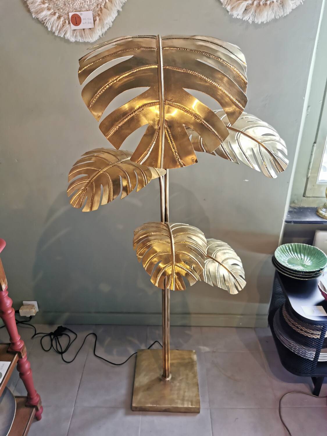 Solid brass plant-shaped floor lamp