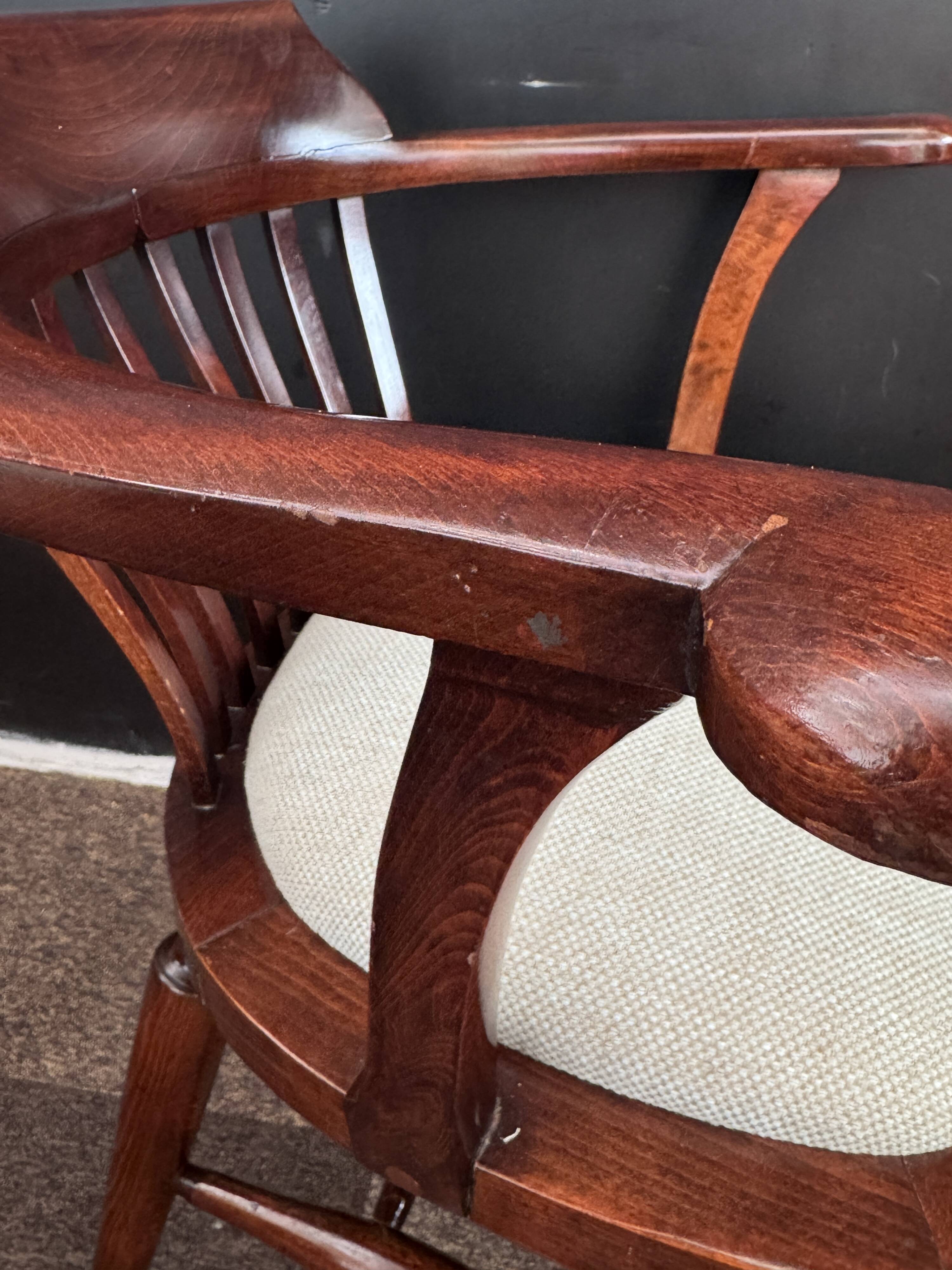 Wycombe English office chair - Dark wood