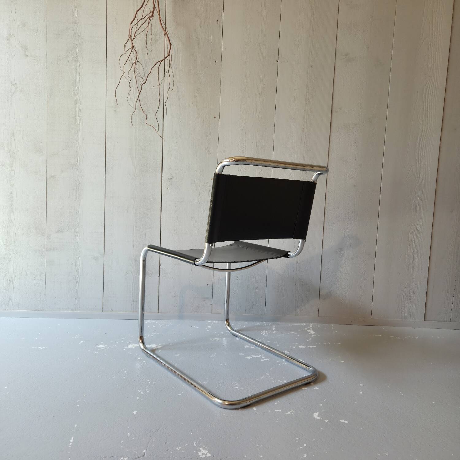 Bauhaus cantilever chairs