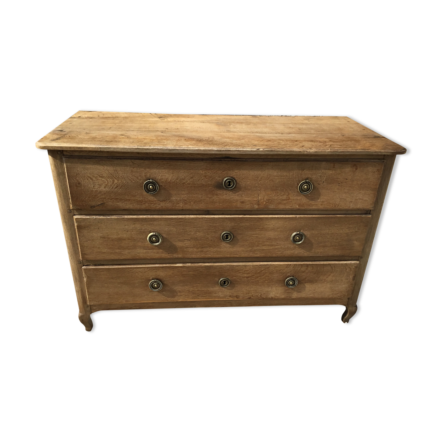 Louis XVI period chest of drawers opening on three drawers