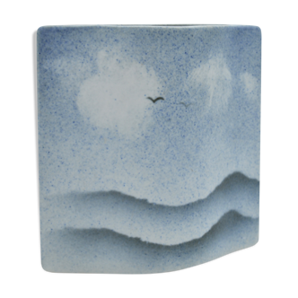 Mohy model Virebent porcelain vase