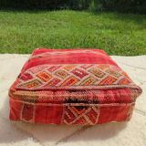 Pouf berbère style kilim