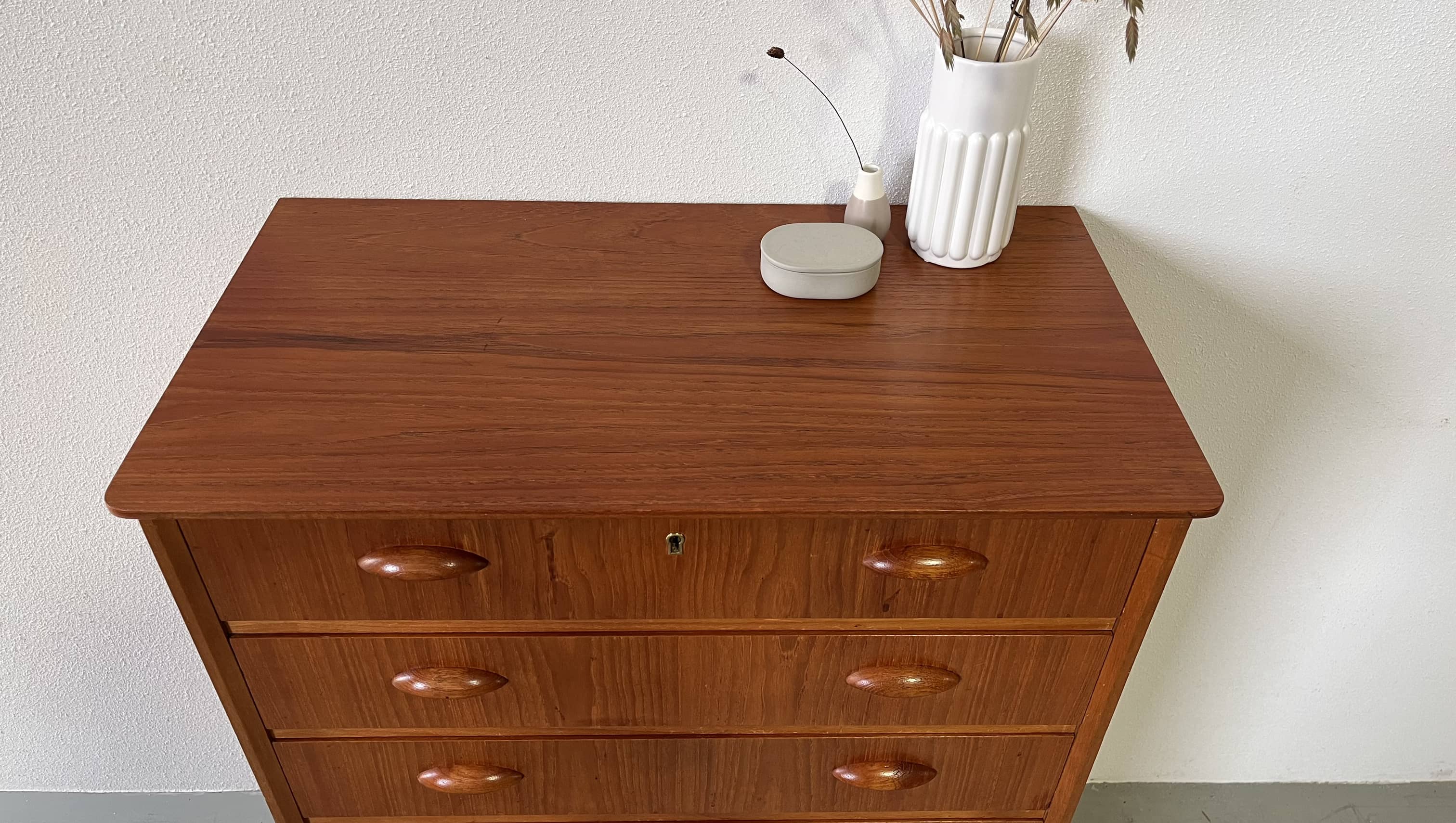Commode danoise en teck
