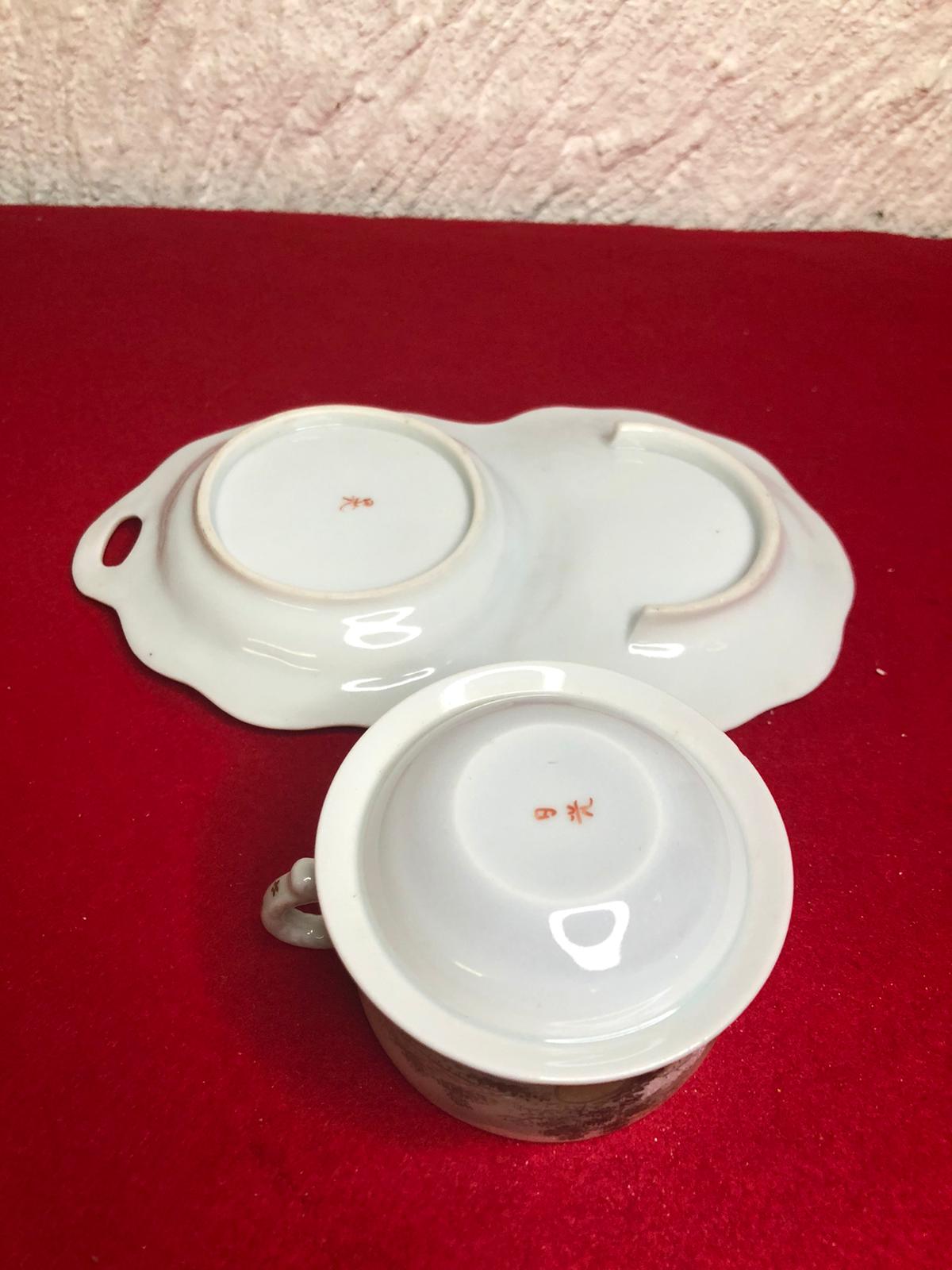 Selfish Japanese porcelain lunch