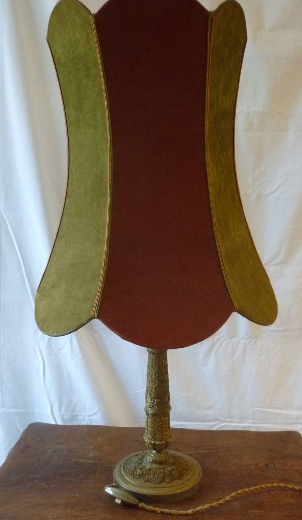 Lampe en bronze et velours 70 cm