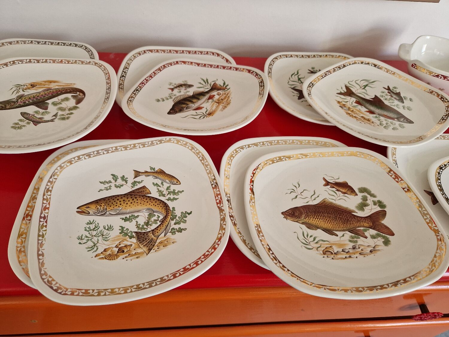 Longchamp fish plates