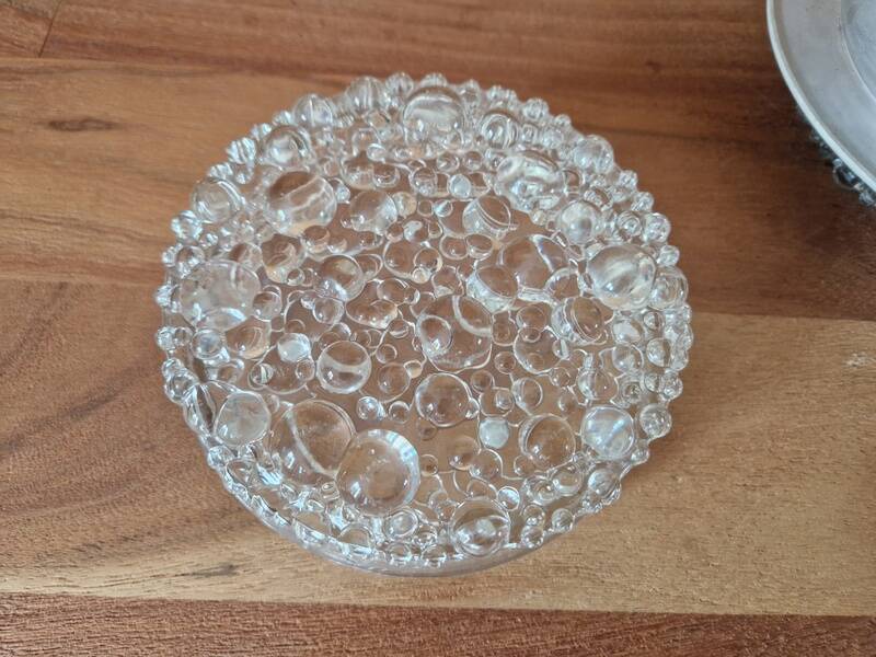 Pair of ceiling lights - Staff Leuchten - In aluminium and moulded glass with a bubble pattern.