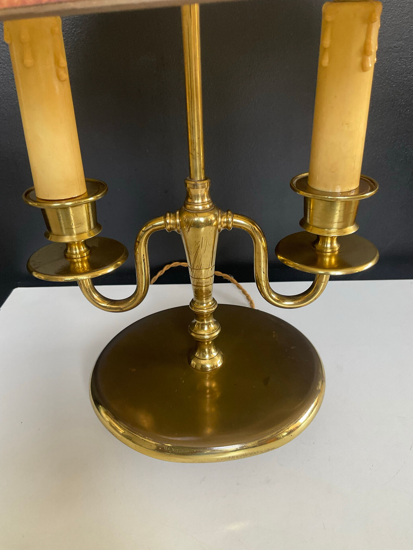 Directoire style bouillotte lamp in brass with double lights.