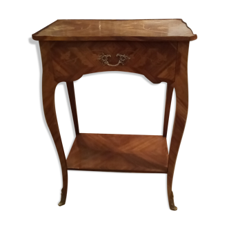 Table de salon de style Louis XV