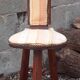 Chaise  tripode brutaliste