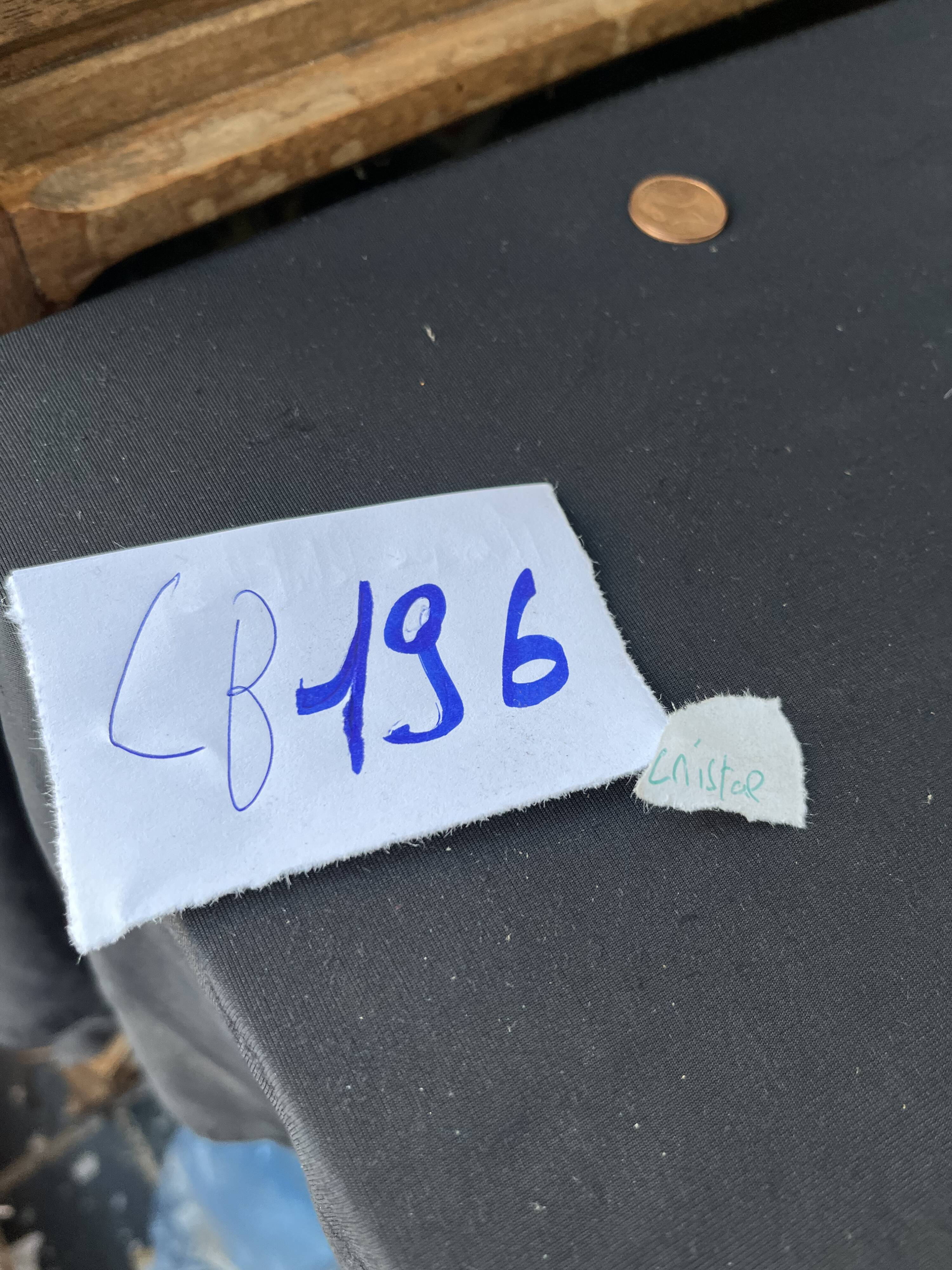 **Cut Crystal Wine Decanter - Lorraine, Etzel