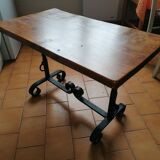 Vintage coffee table